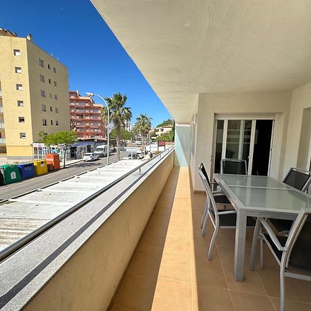 Agi Drugstore Apartments Росас Экстерьер фото