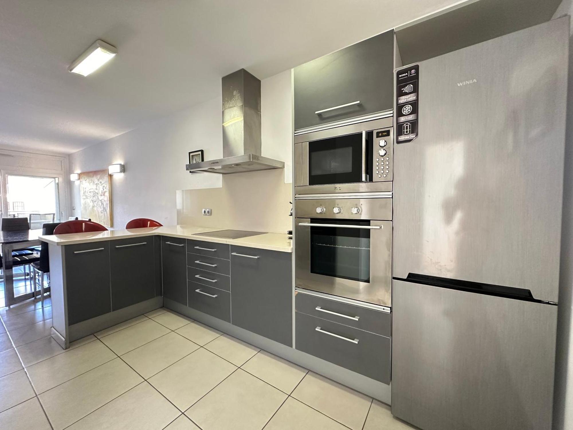 Agi Drugstore Apartments Росас Экстерьер фото