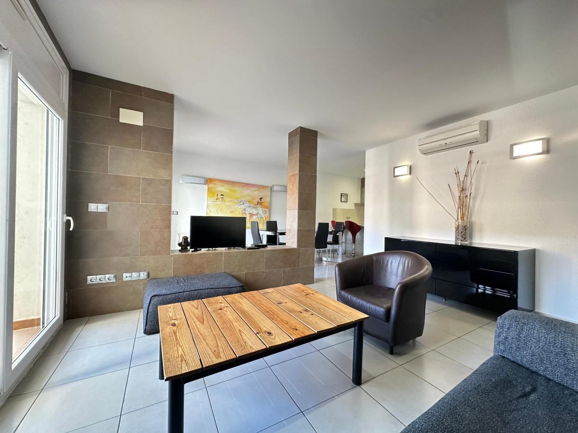 Agi Drugstore Apartments Росас Экстерьер фото
